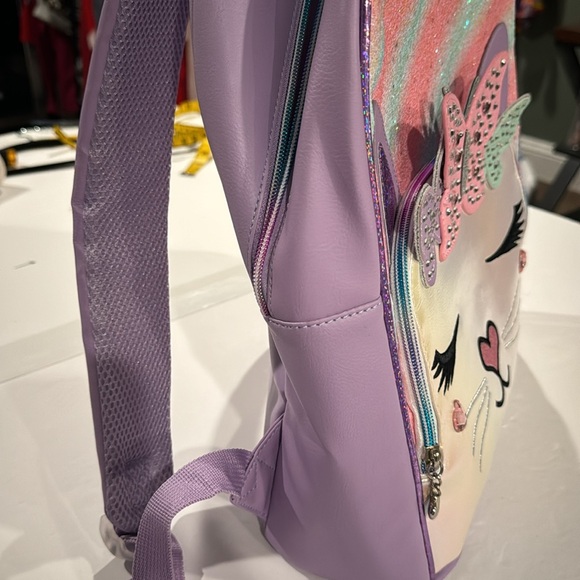 MISS GWEN'S OMG ACCESSORIES KID'S OMBRÉ UNICORN GLITTER BACKPACK - Picture 4 of 8